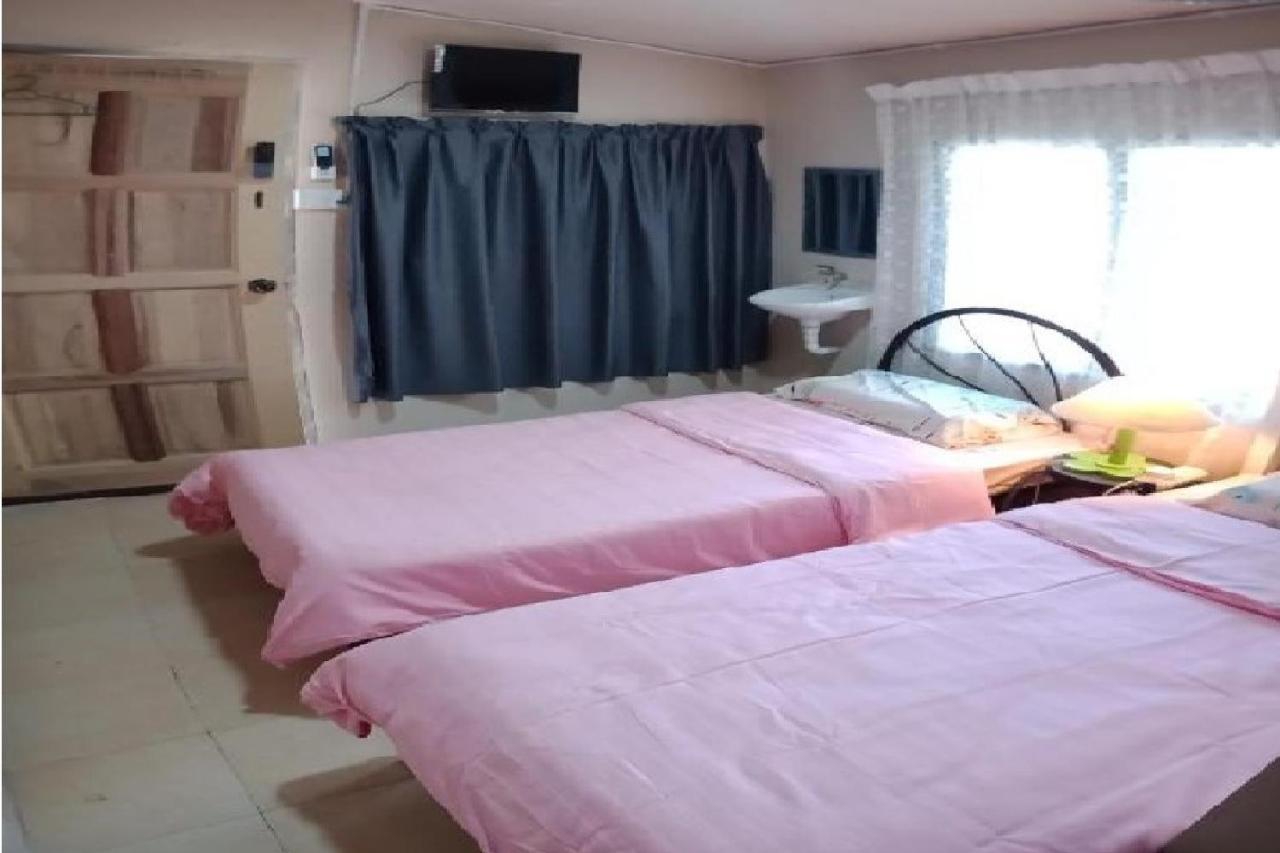 Oyo Home 90495 Homestay Kampung Kota Aur Сунгай Петани Екстериор снимка